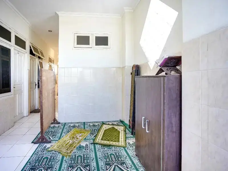 Сурабая: Oyo 91511 Ampel Residence Syariah