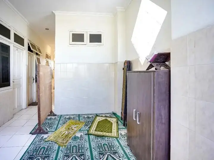 Сурабая: Oyo 91511 Ampel Residence Syariah