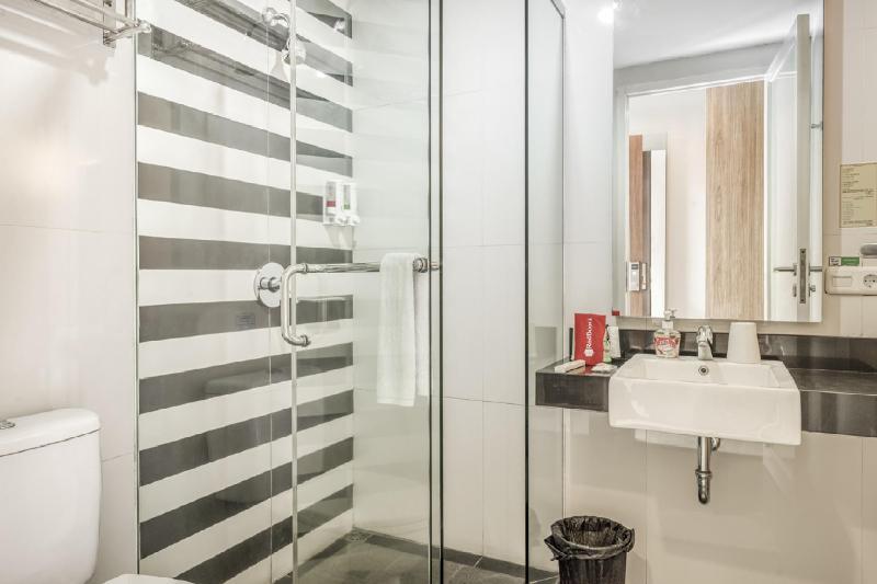 Сурабая: RedDoorz Syariah near Terminal 1 Juanda Airport