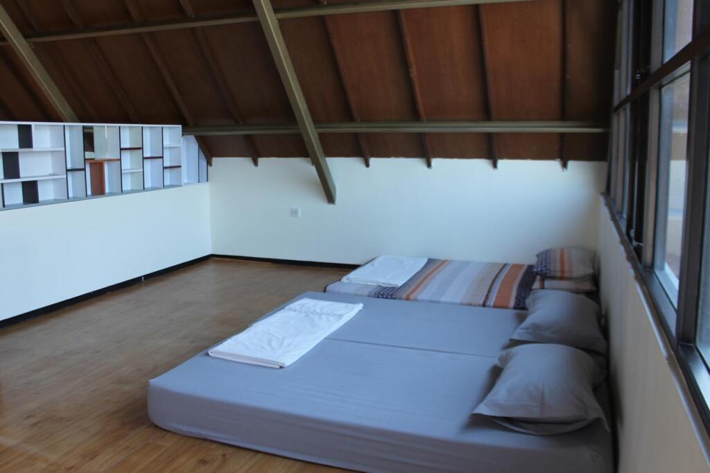 Бату: Sekar Gambir Homestay