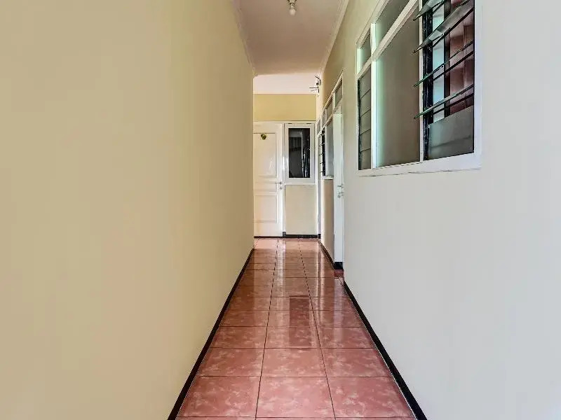 Бату: Spot On 1870 Graha Batu Mulia