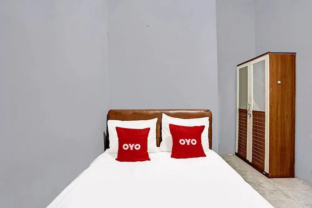 Сидоарджо: Oyo 91795 Kos Jeehel Syariah