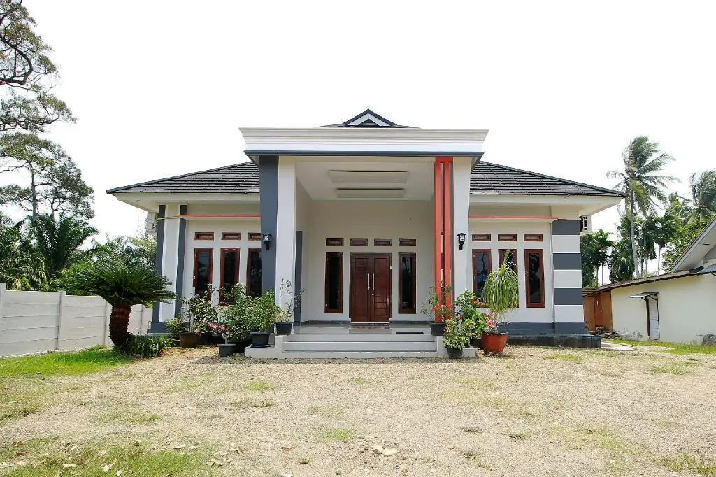 Бенгкулу: Super Oyo 2400 Maleo Exclusive Residence