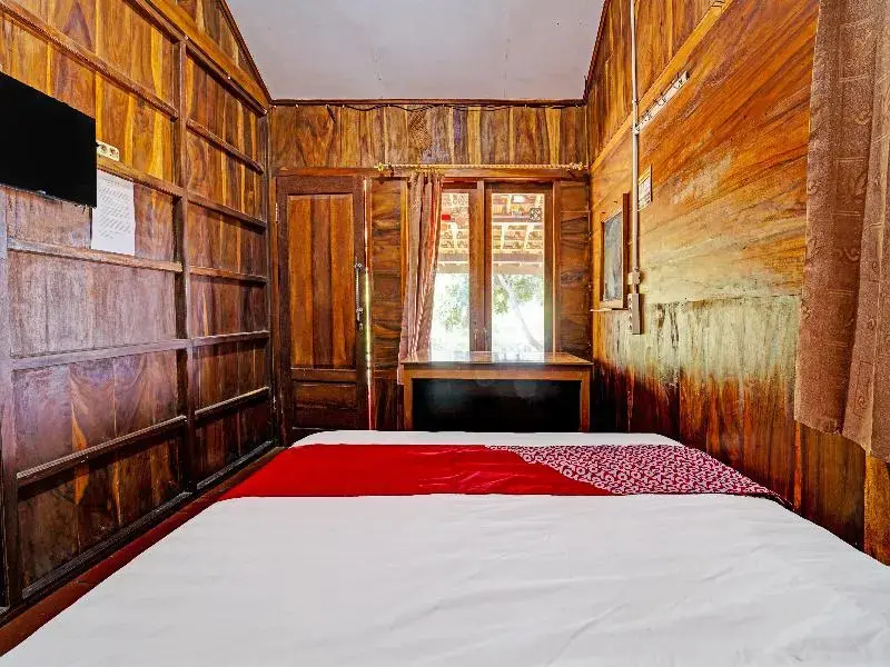 Тегал: Oyo 91201 Larasati Homestay Pantai Klayar