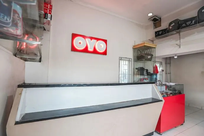Legok: Oyo 387 Alfa Guest House
