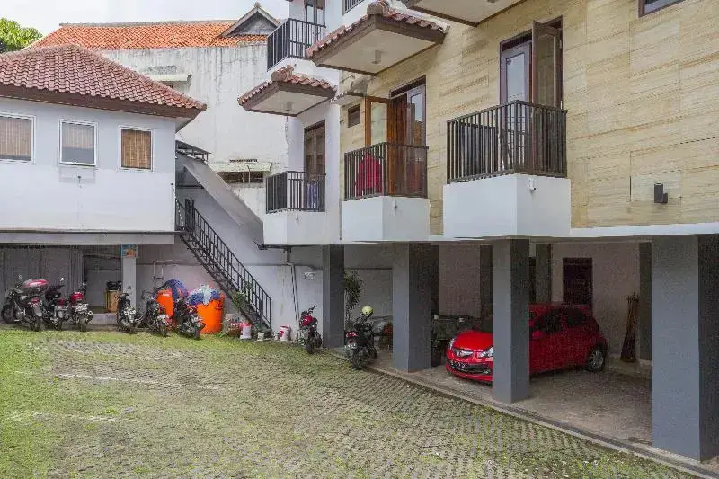 Бандунг: Reddoorz Dago Asri 3