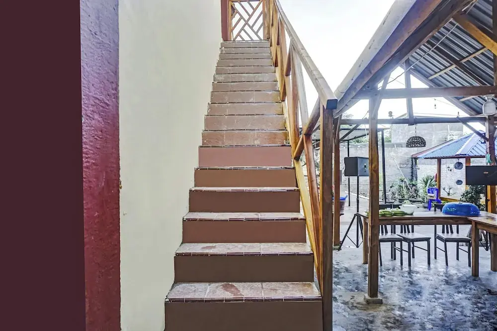 Бира: OYO 90925 Penginapan Dafandra Beach Near Pantai Tanjung Bira