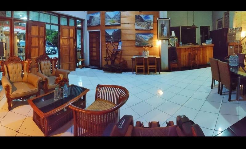 Марумпа: The Carstensz Homestay by ZUZU