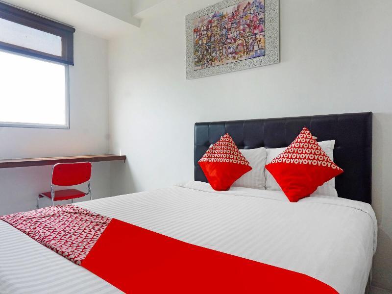 Читарингул: Super OYO 91593 San San Rooms Gunung Putri Square