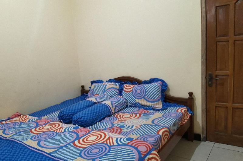 Батуретно: OYO Homes 91083 Desa Wisata Plosokuning Syariah