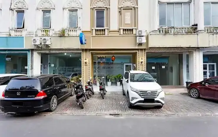 Батам: Capital O 91407 Kb Luxury Hostel