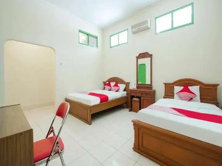 Батуретно: 3322 Wisma Madukismo Pt Madubaru