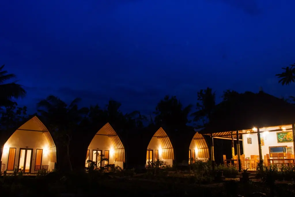 Пенида: Penida Sunset Ocean View Bungalows by ZUZU