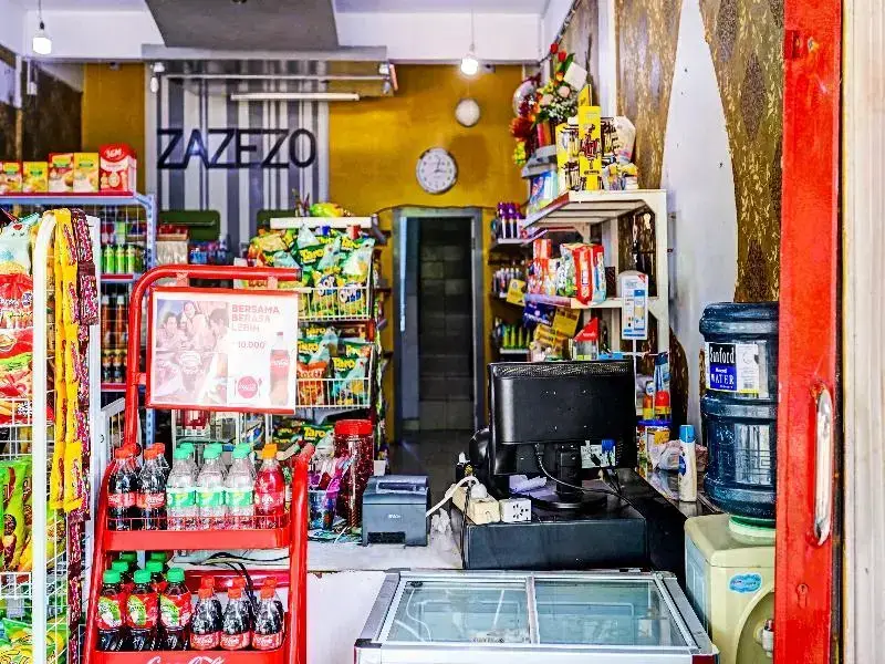 Танджунг Пинанг: Zazezo Homestay Syariah by OYO