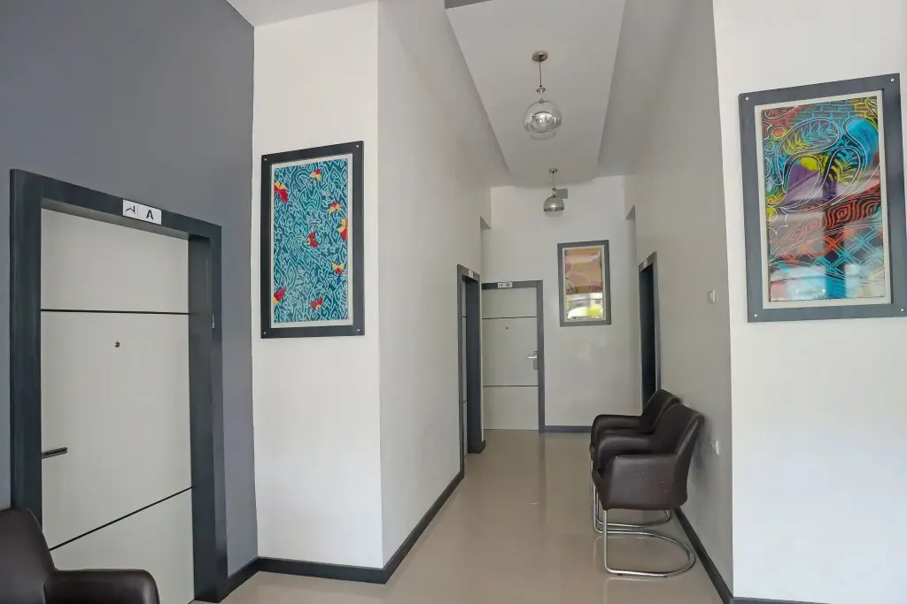 Банда-Ачех: Super OYO Capital O 92096 Kuala Ulee Lheue Residence Syariah