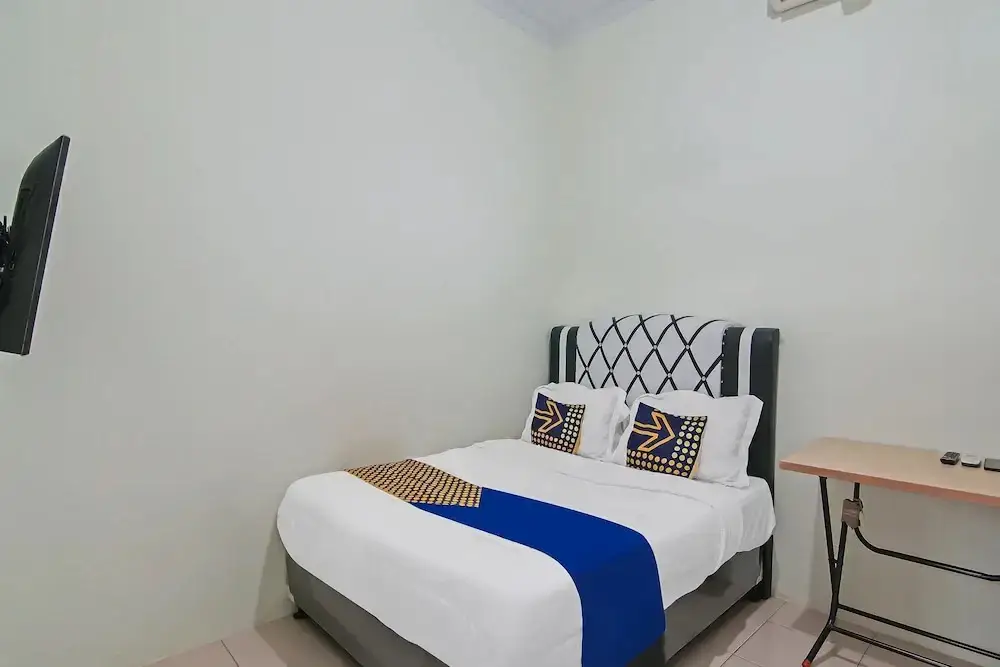 Пеканбару: Spot On Feri Homestay