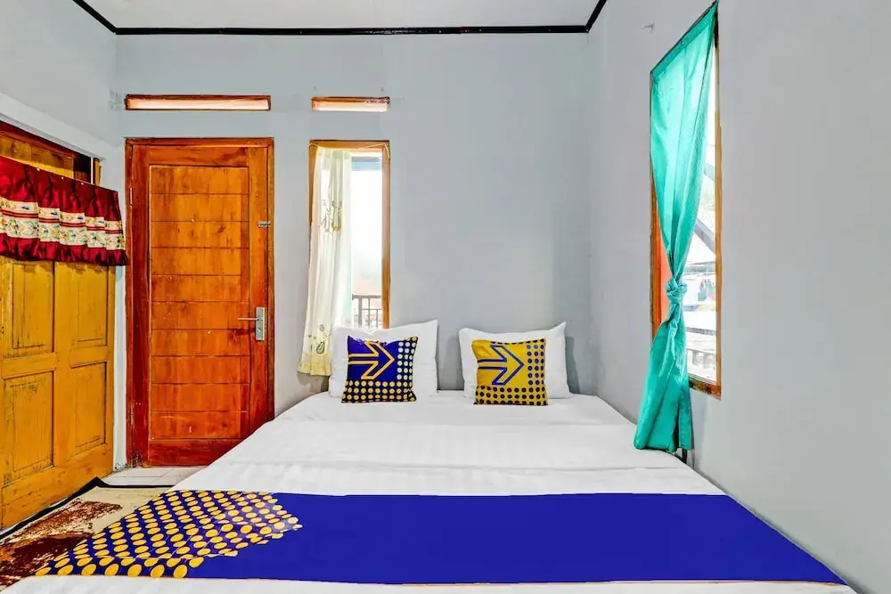 Лембанг: Cibeunying Homestay Cibodas Maribaya Homestays By Oyo Rooms