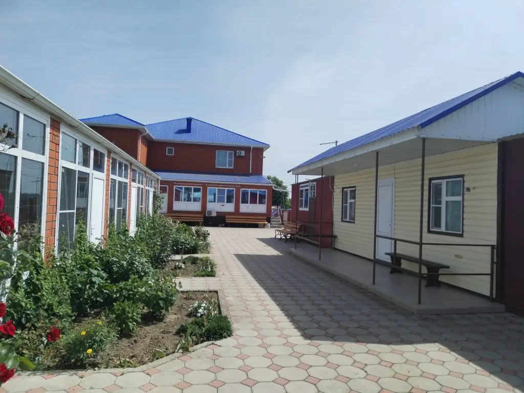 Меблированные комнаты Четыре сезона — фото 1