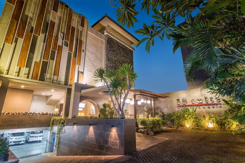 Кута: 18 Suite Villa Loft @Kuta