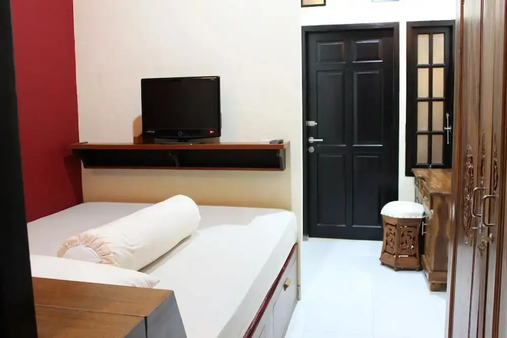 Джакарта: Lagura Residence Guest House