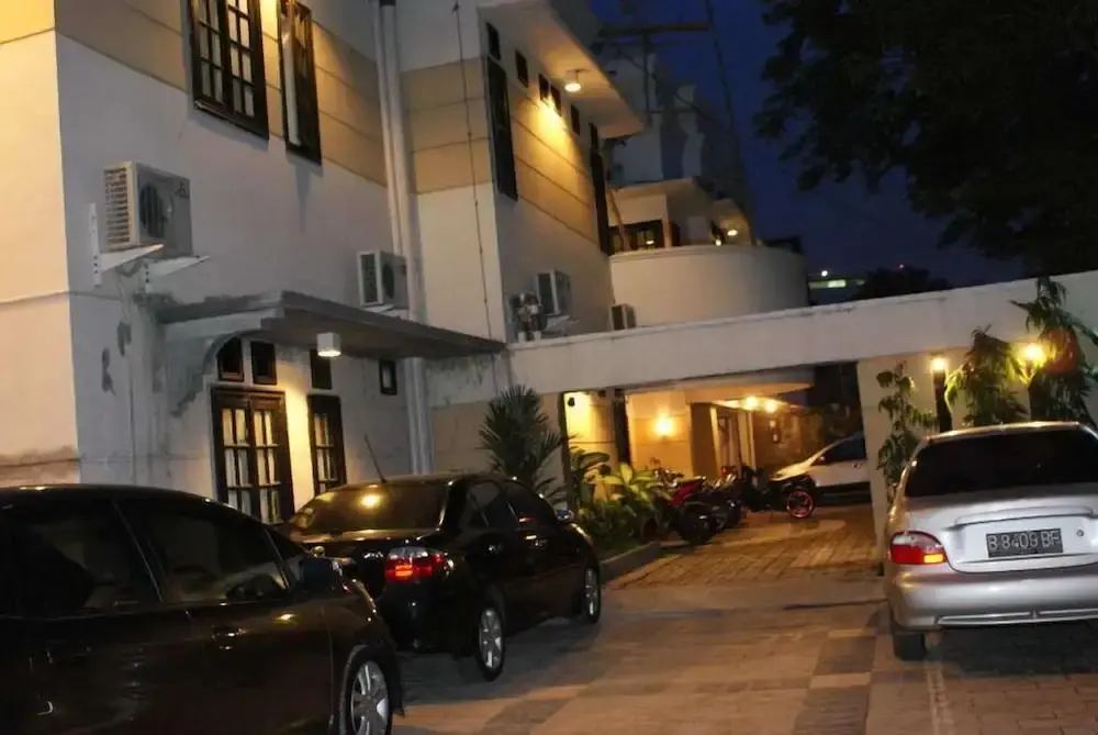Джакарта: Lagura Residence Guest House