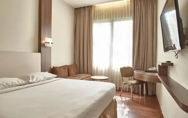 Чикаранг: Grand Cikarang Hotel