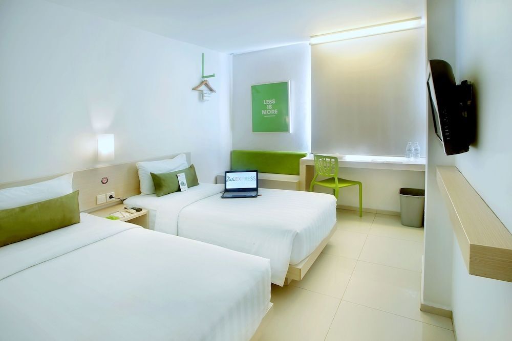 Палембанг: Hotel Algoritma