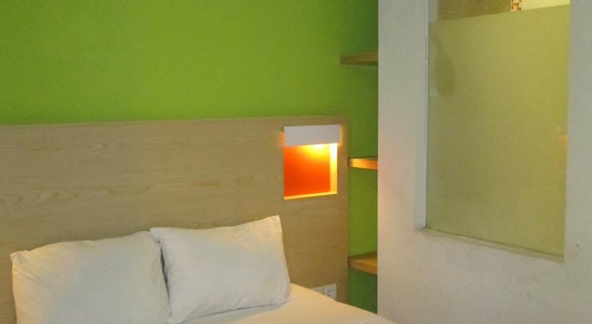 Джакарта: LeGreen Suite 2 Pejompongan