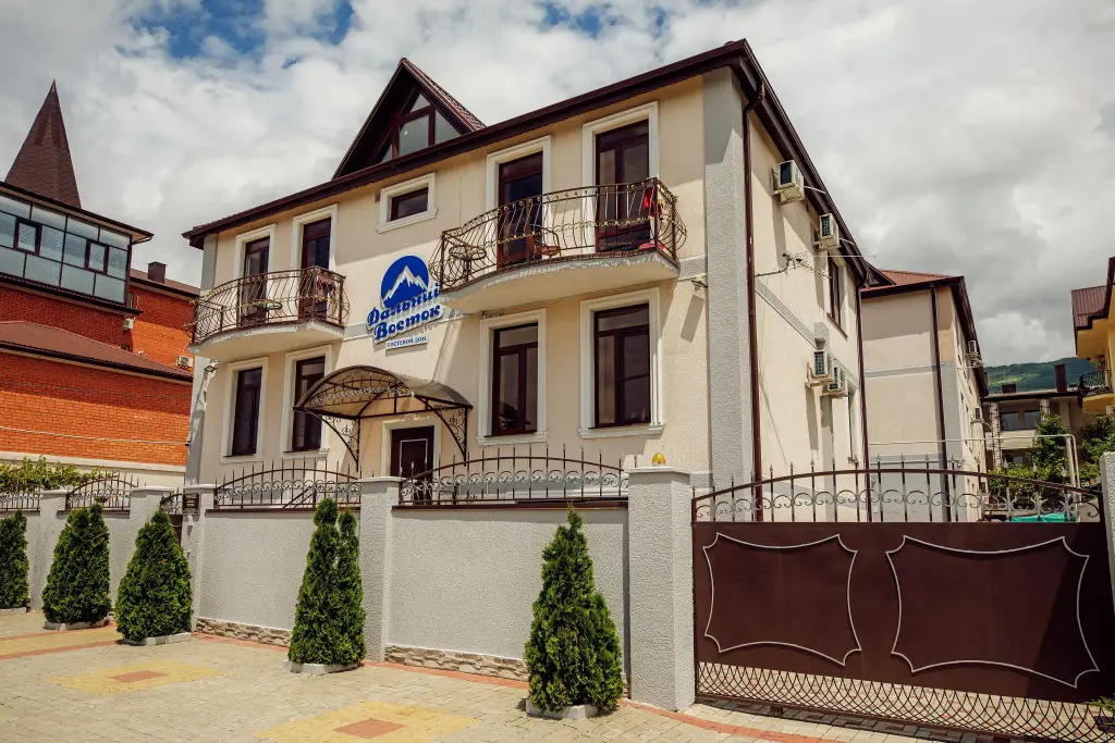 Геленджик: Guest House Dalny Vostok