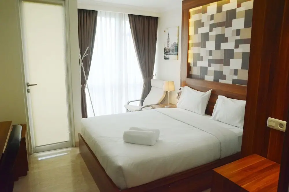 Джакарта: New Studio Menteng Park Apartment With City View By Travelio