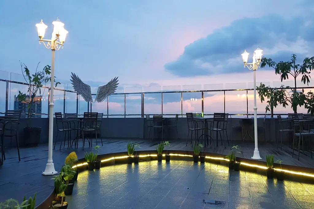 Бандар-Лампунг: Aston Lampung City Hotel