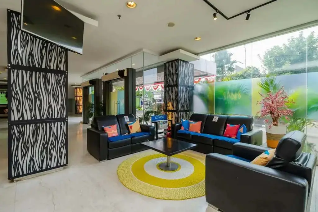 Джакарта: Sans Hotel Fiducia Pondok Gede