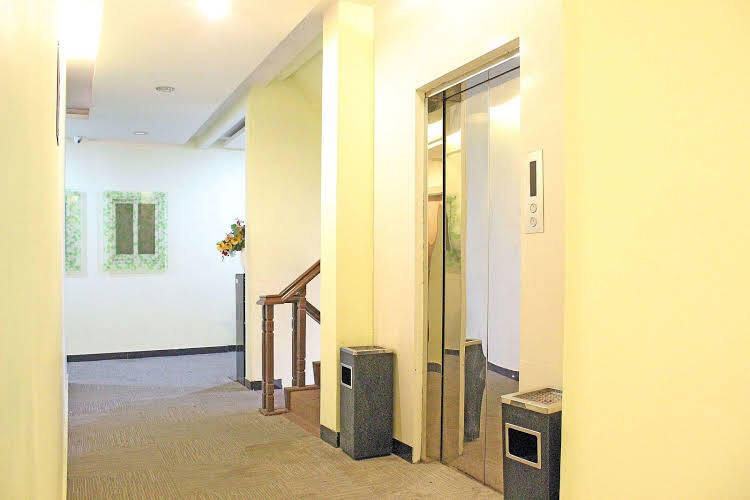 Джакарта: ZEN Rooms Rujia Hotel