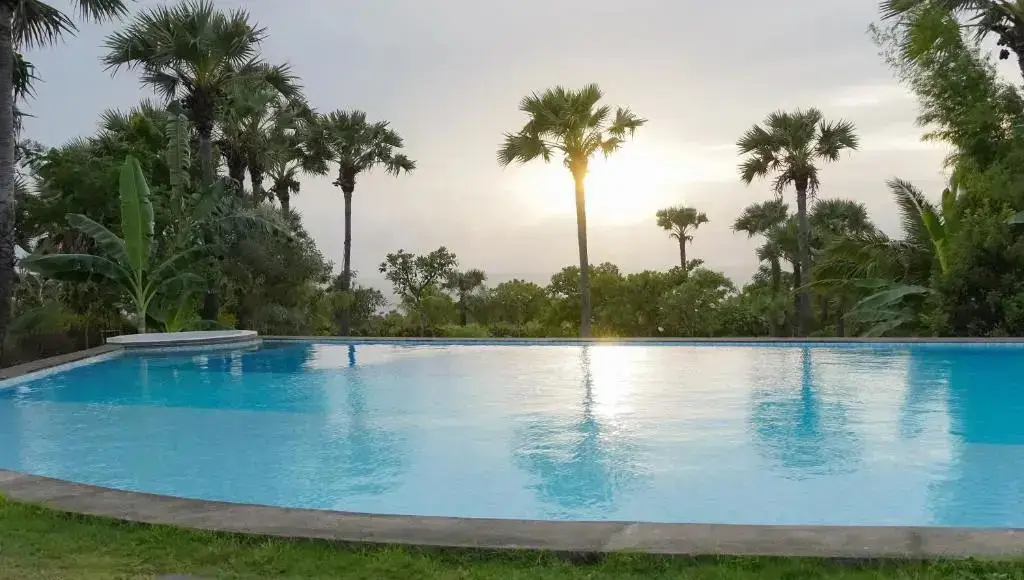 Туламбен: Palm Springs Bali Resorts