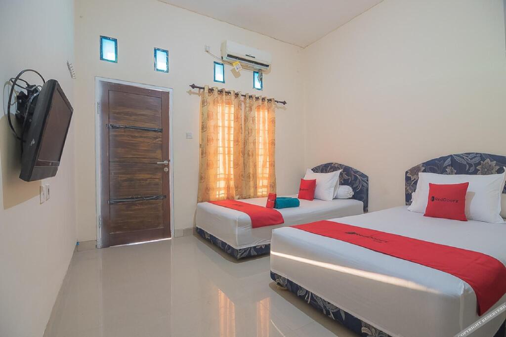 Баликпапан: RedDoorz near Living Plaza Balikpapan 2