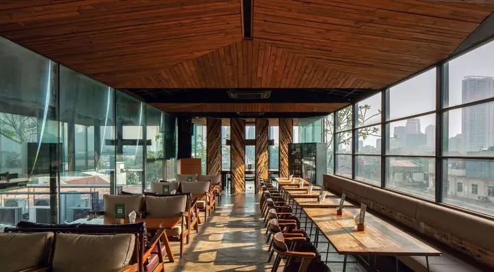 Джакарта: Miers Kuningan ARTOTEL Curated