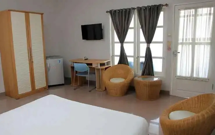 Палу: Rego Hotel