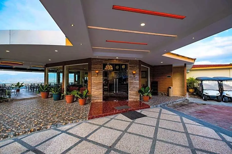 Палу: Bukit Indah Doda Hotel & Resorts