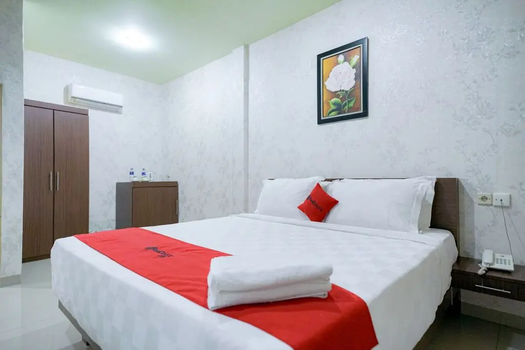 Сиболга: RedDoorz Plus @ Jalan FL Lumban Tobing Sibolga