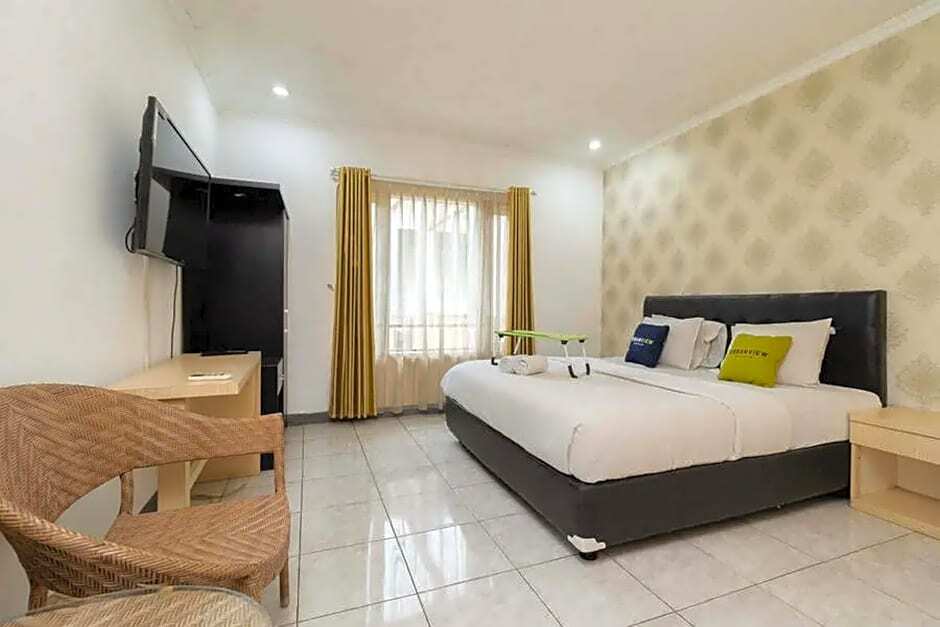 Сукарайя: Hotel O Gunung Geulis Village
