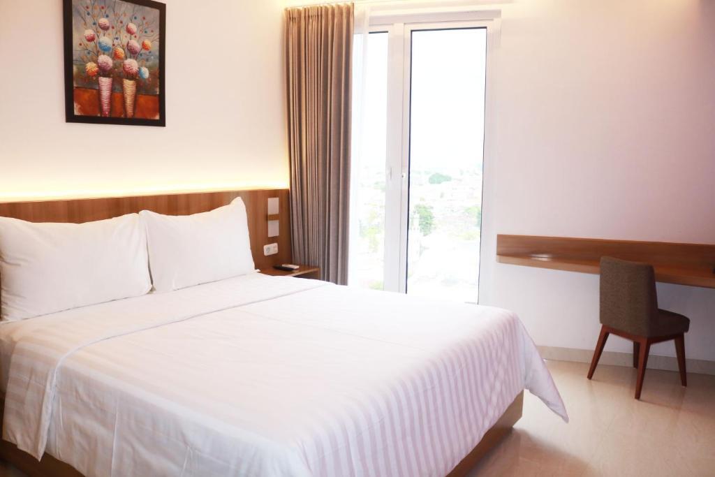 Сурабая: Surabaya River View Hotel