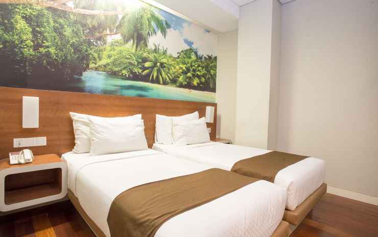 Сурабая: Life Hotel Mayjend Sungkono Surabaya