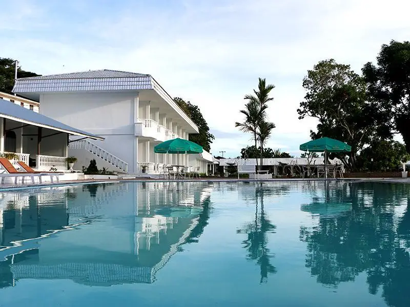 Озеро Тоба: Toba Beach Hotel