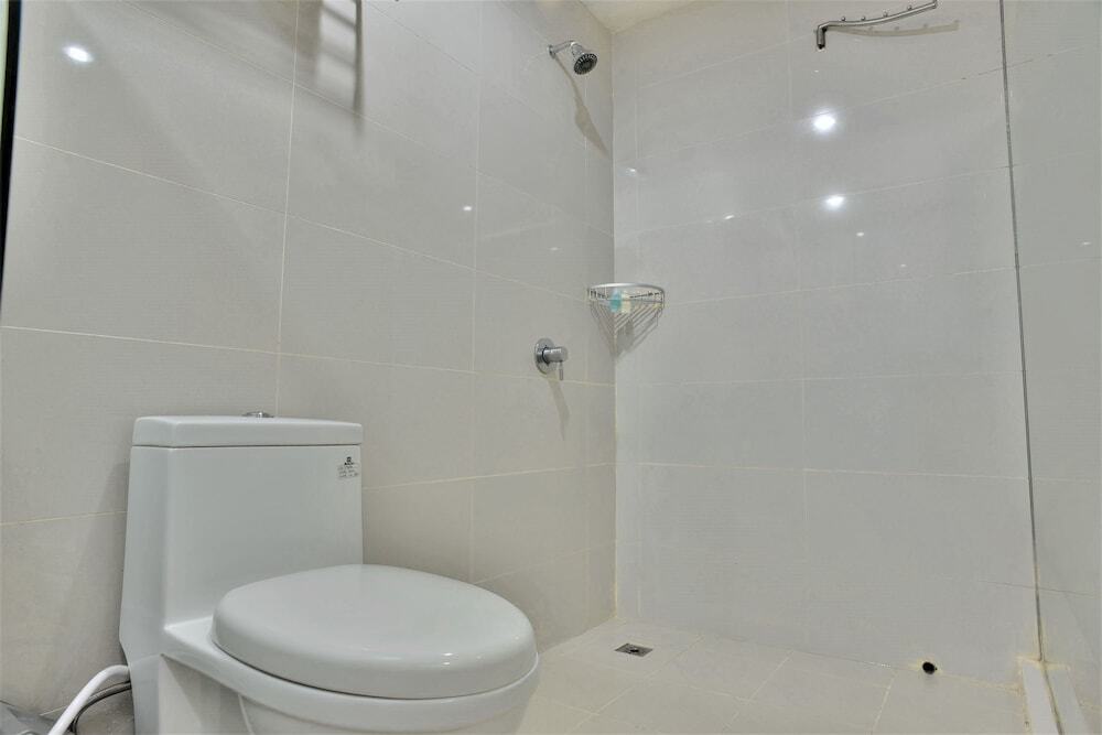 Джакарта: Zen Rooms Rujia Pecenongan