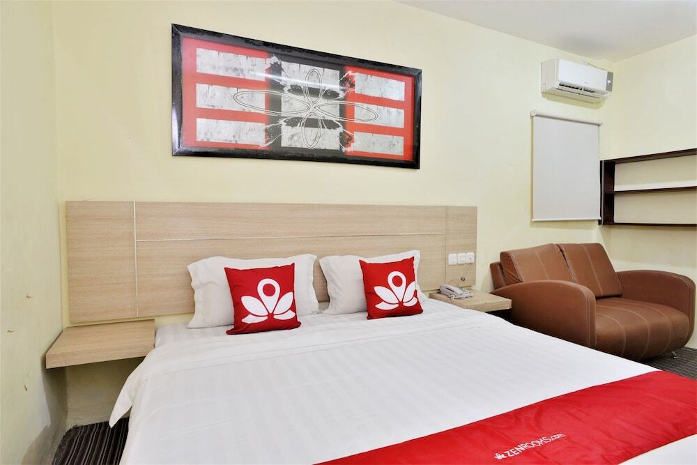 Джакарта: Zen Rooms Rujia Pecenongan