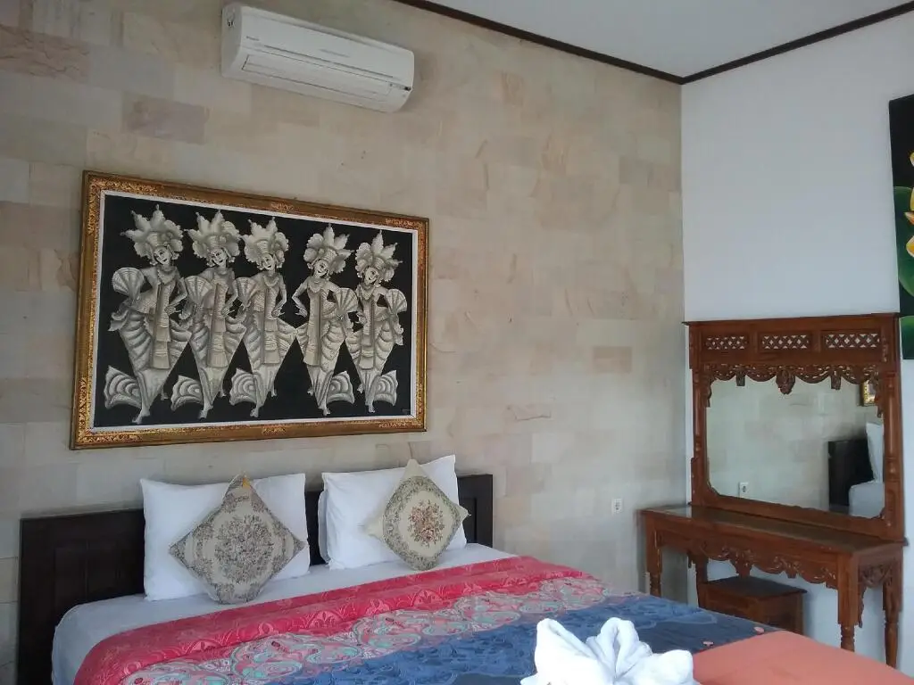 Лембонган-Айленд: Yogi Beach Bungalow & Restaurant Lembongan