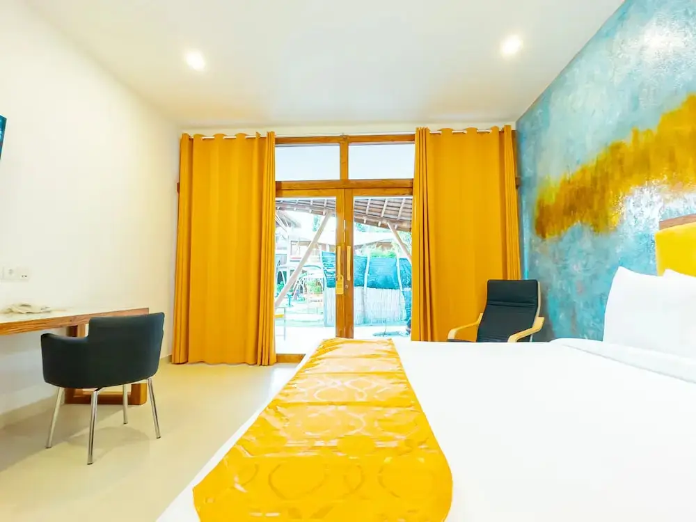 Гили Траванган: Pearl Sunset Resort