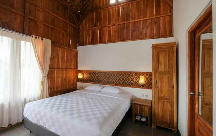 Боробудур: The Gade Village Balkondes Ngargogondo