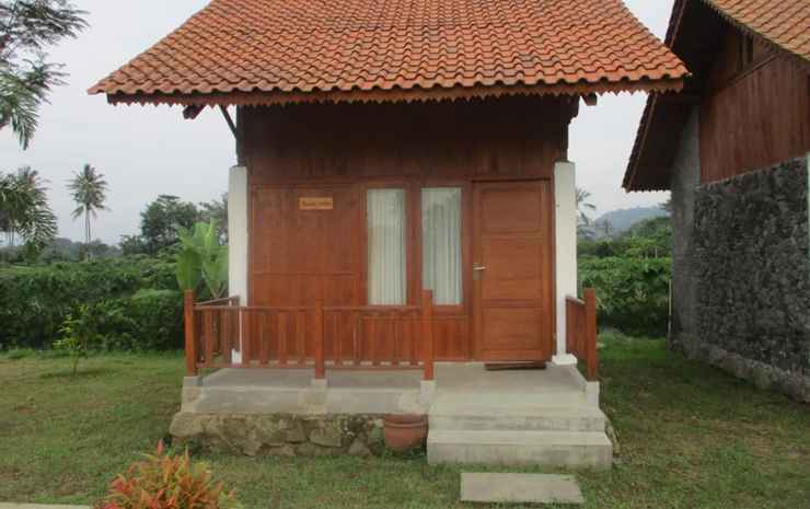 Боробудур: The Gade Village Balkondes Ngargogondo