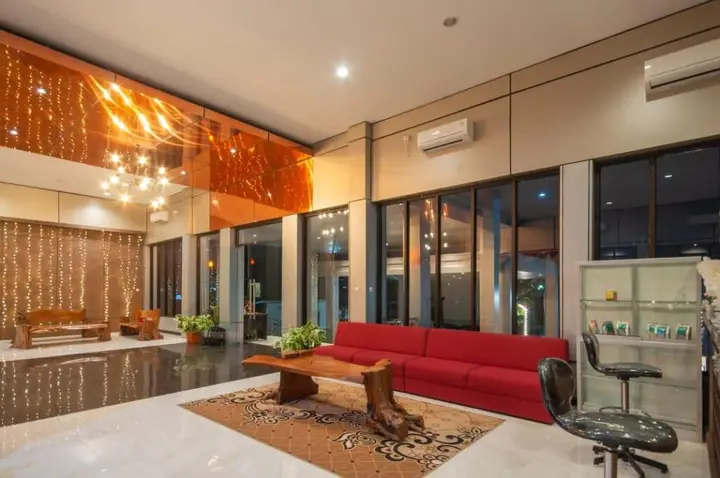 Сумбава-Бесар: Sumbawa Grand Hotel